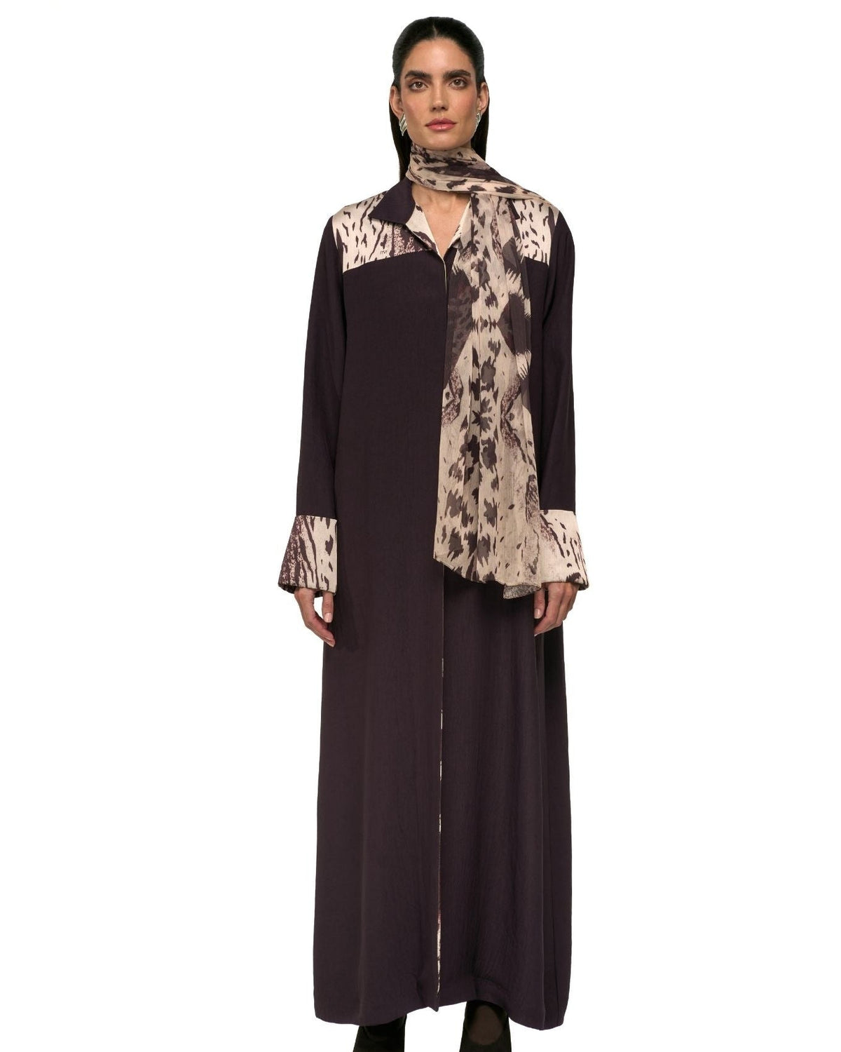 JONES-BR - Brown Crepe Abaya - 1309 - MIRA Y MANO