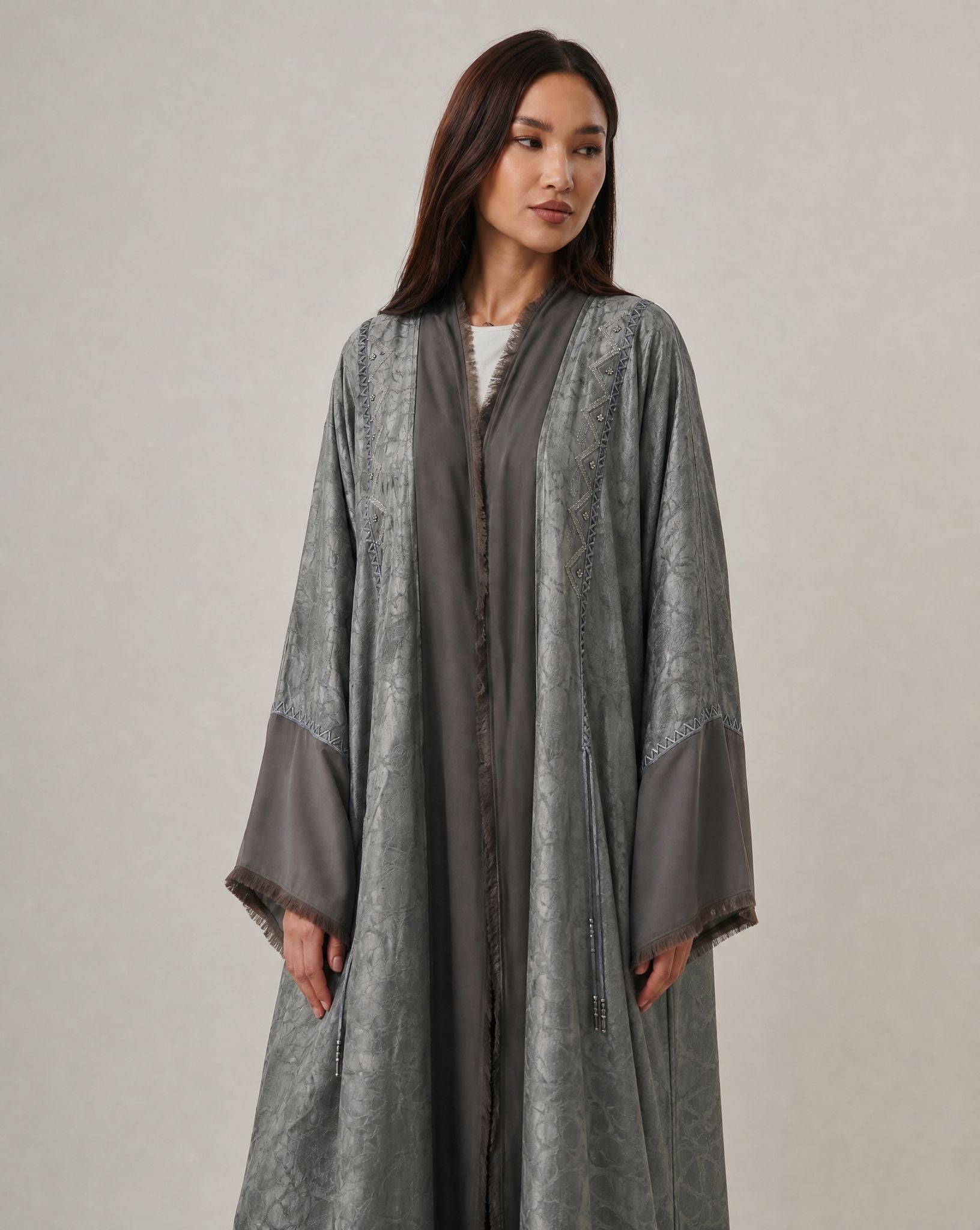 47HJ005 ABAYA - ACE DESIGNS - MIRA Y MANO