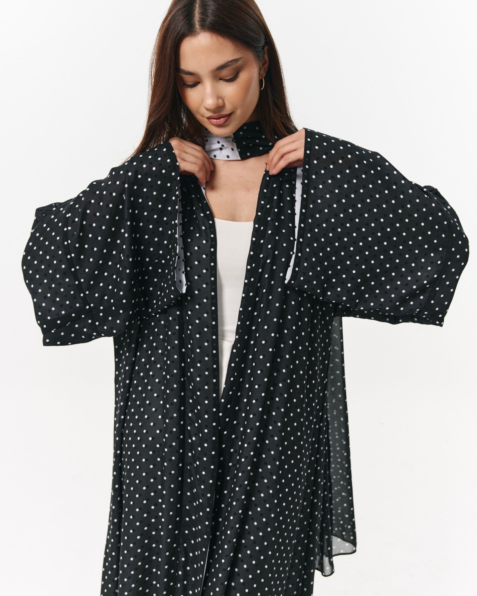 47RM036 ABAYA - ACE DESIGNS - MIRA Y MANO