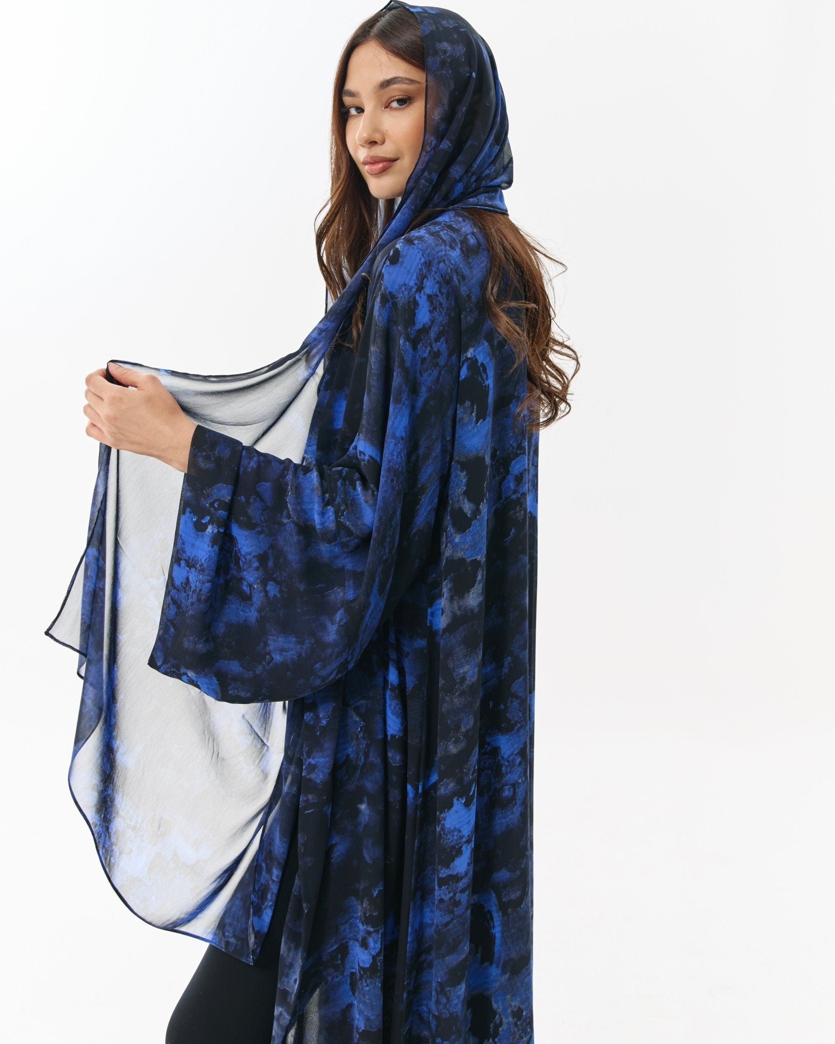 47RM053 ABAYA - ACE DESIGNS - MIRA Y MANO