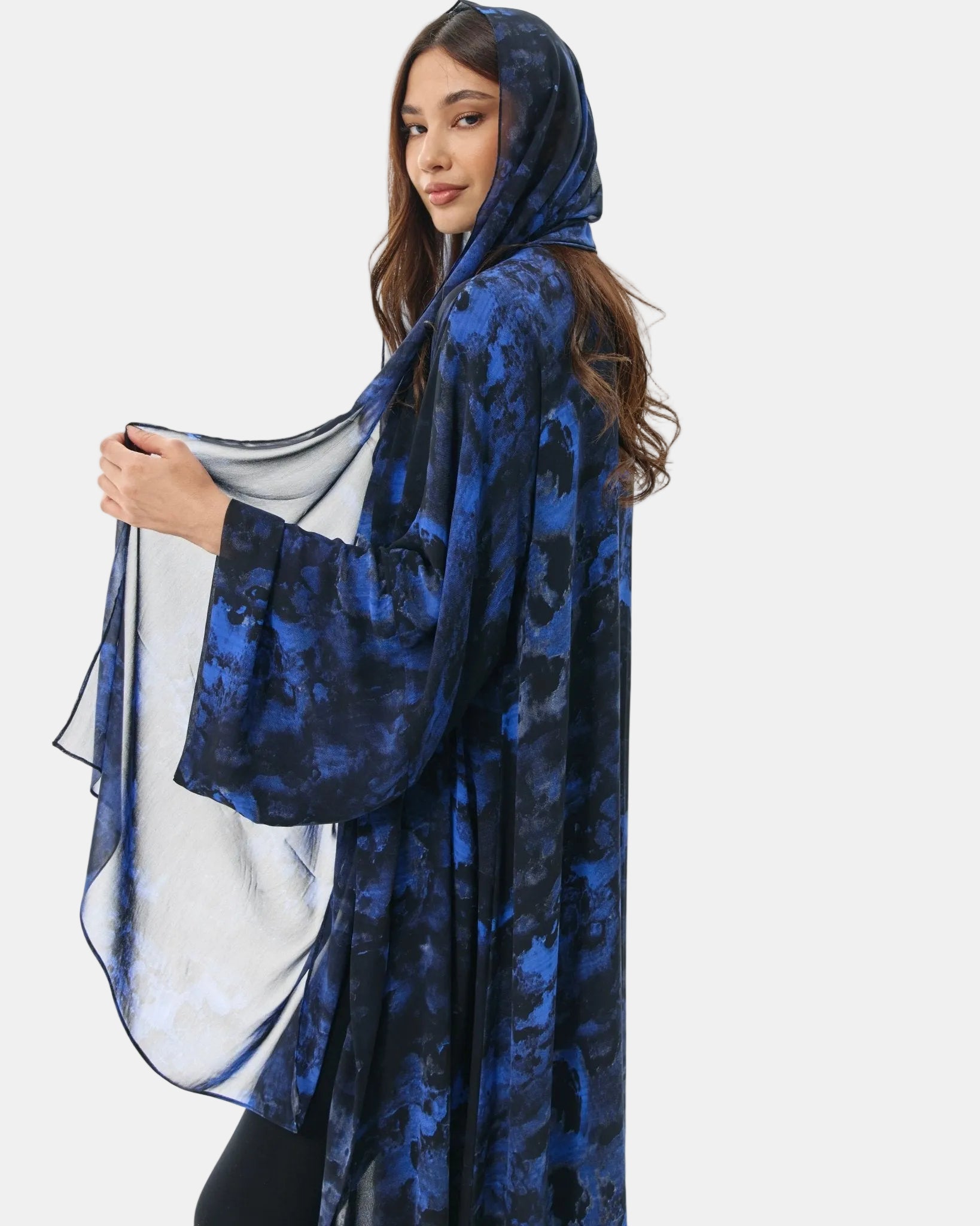 47RM053 ABAYA - ACE DESIGNS - MIRA Y MANO