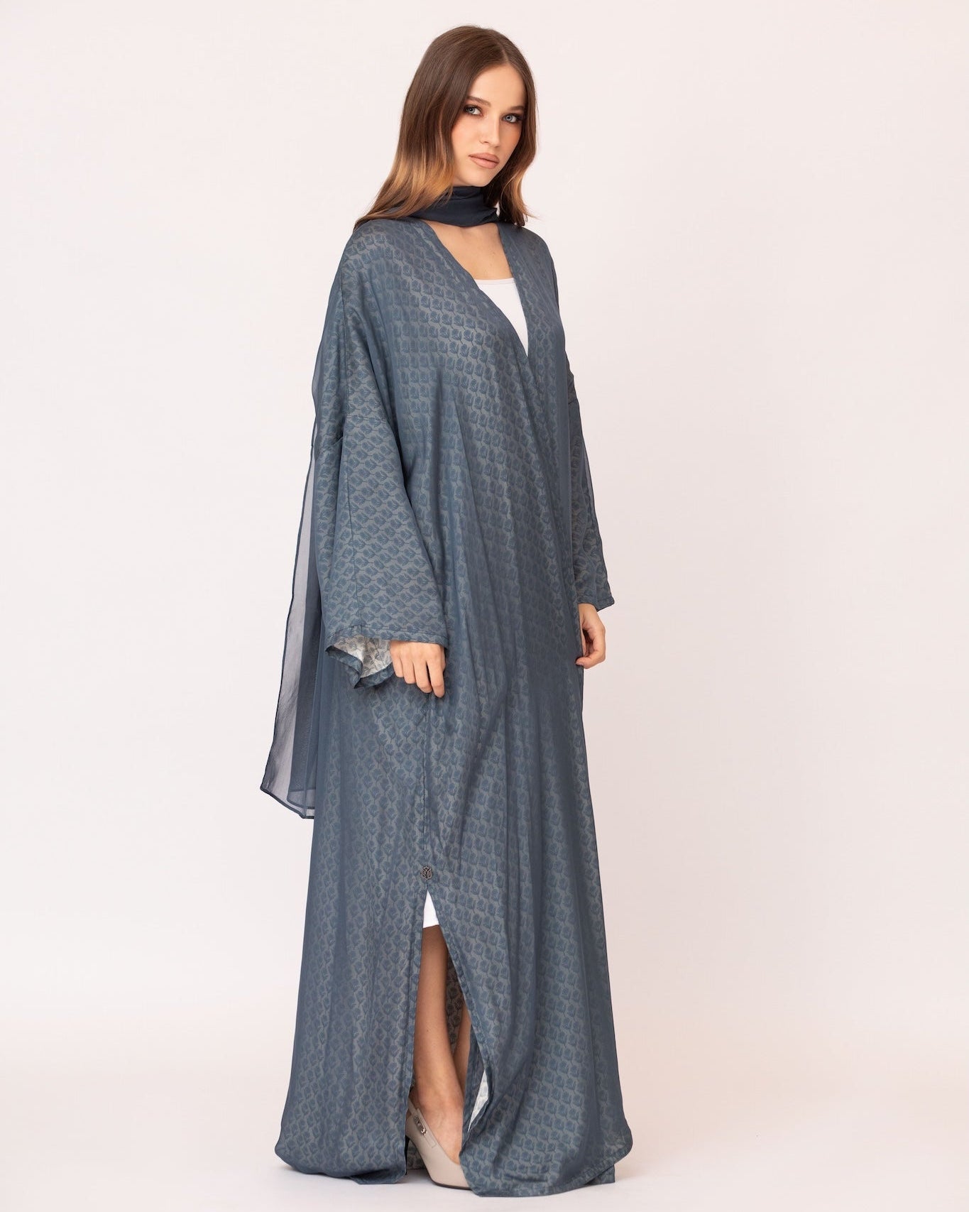 DAA26-02 ABAYA - ALDUKAN - MIRA Y MANO