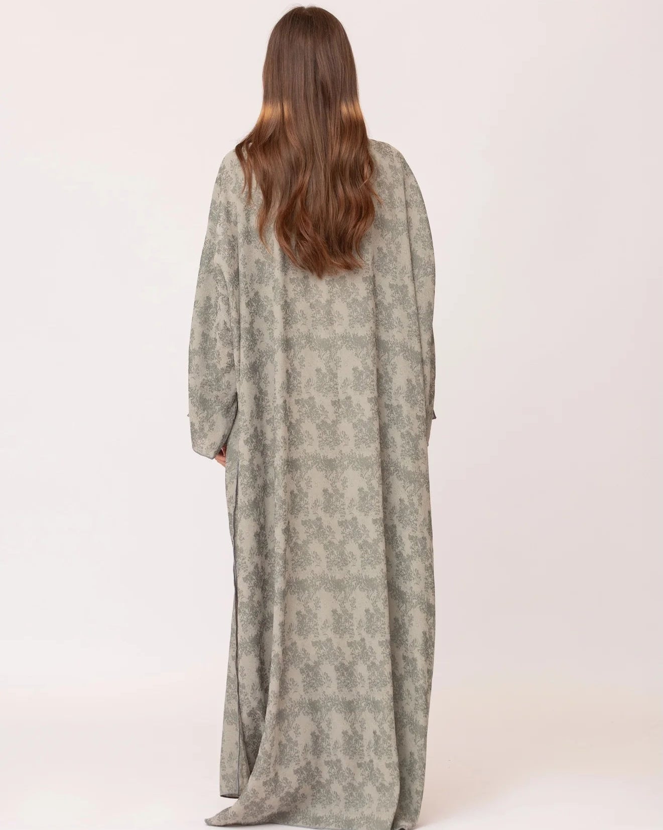 DAA26 - 43 ABAYA - ALDUKAN - MIRA Y MANO