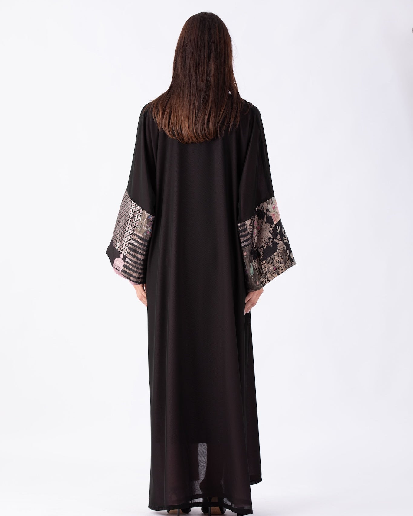 DAA26 - 53 ABAYA - ALDUKAN - MIRA Y MANO