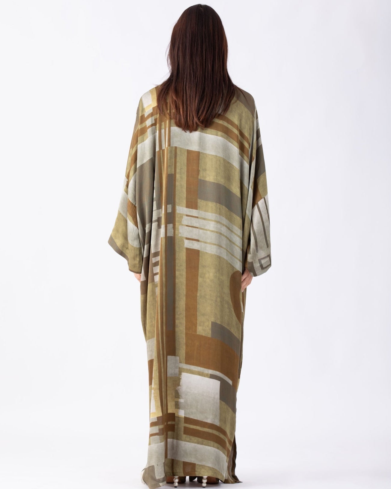 DAA26-65 ABAYA - ALDUKAN - MIRA Y MANO