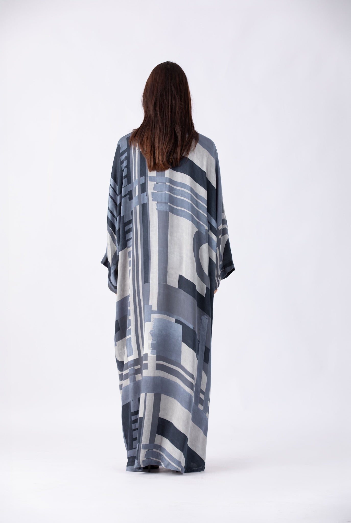 DAA26-71 ABAYA - ALDUKAN - MIRA Y MANO