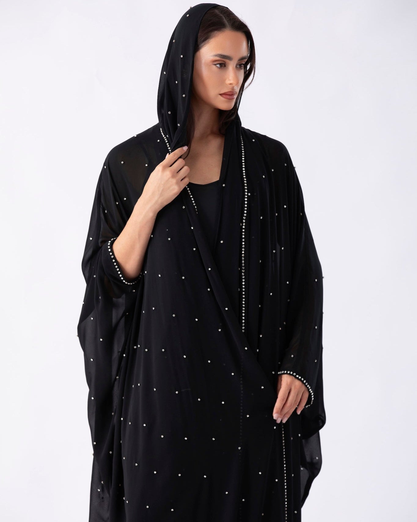 DAA26-73 ABAYA - ALDUKAN - MIRA Y MANO