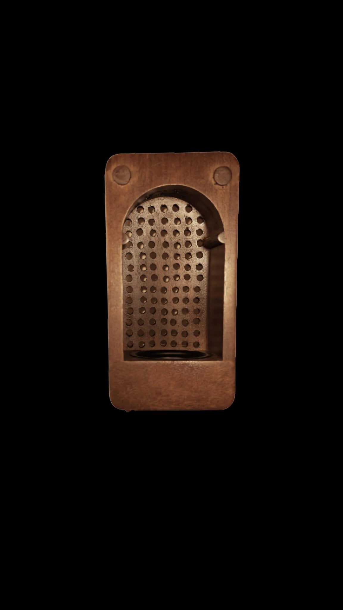 AL JOUD WOODEN MUBKHAR - ALLOVER - MIRA Y MANO