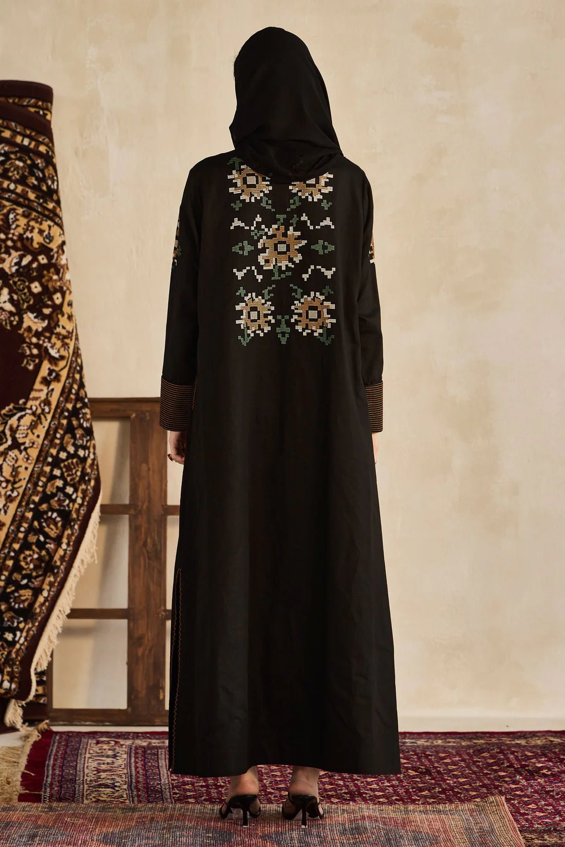 IKHLAS ABAYA COAT - AMORE MIO BY HITU - MIRA Y MANO