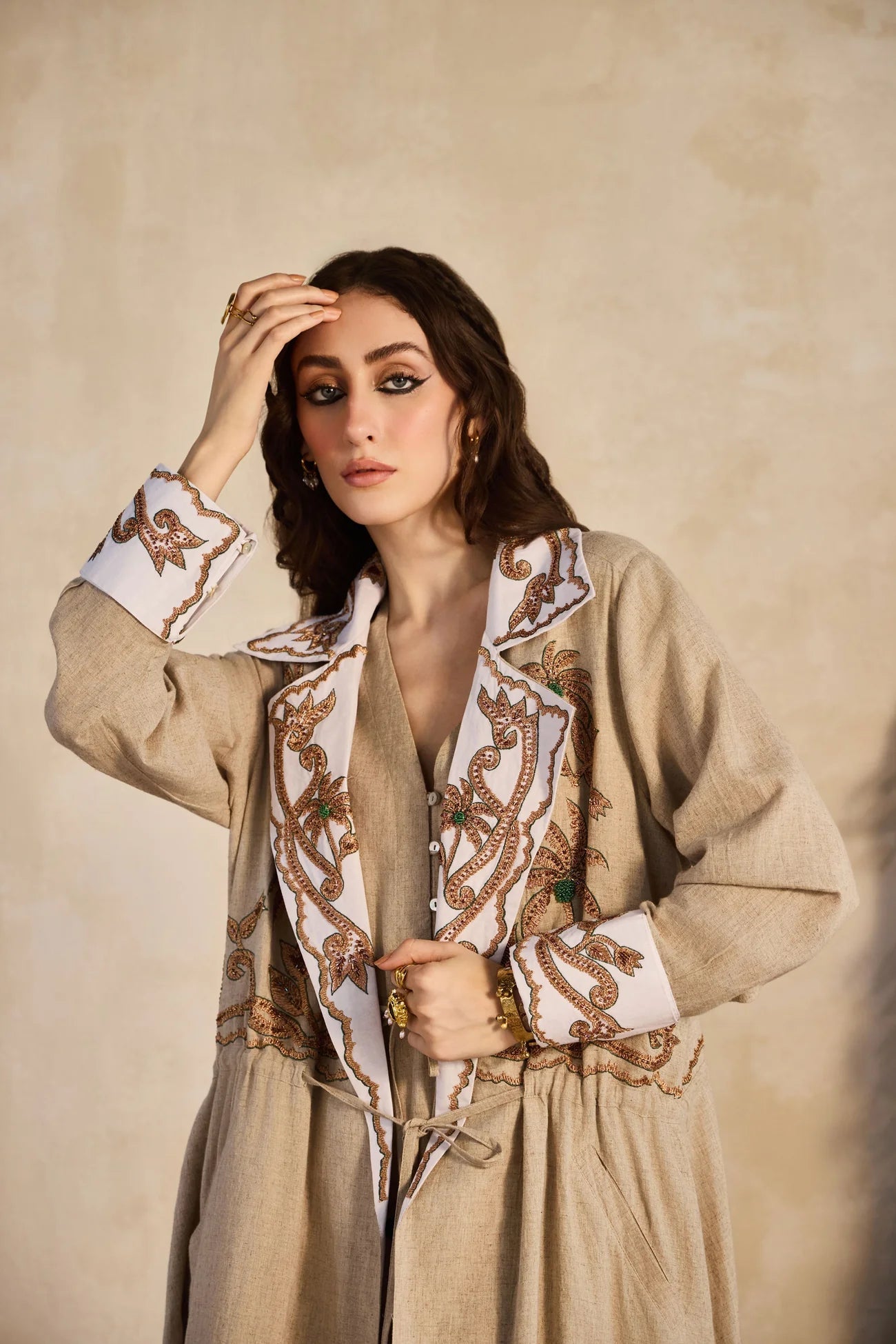 ZUBAIRA ABAYA SET - AMORE MIO BY HITU - MIRA Y MANO