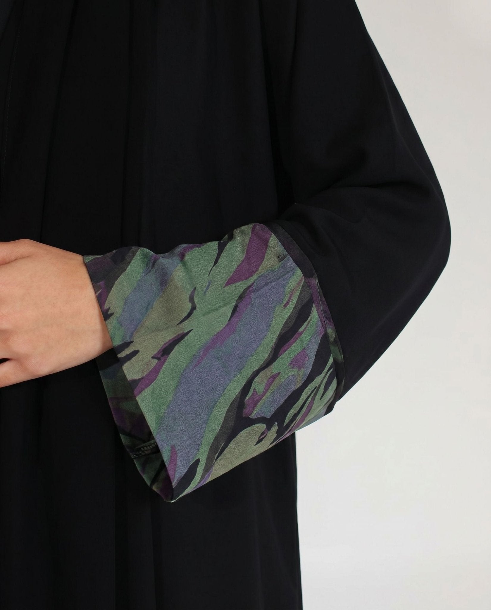 LINED CHIFFON OLIVE ABAYA - ASDAF LINE - MIRA Y MANO