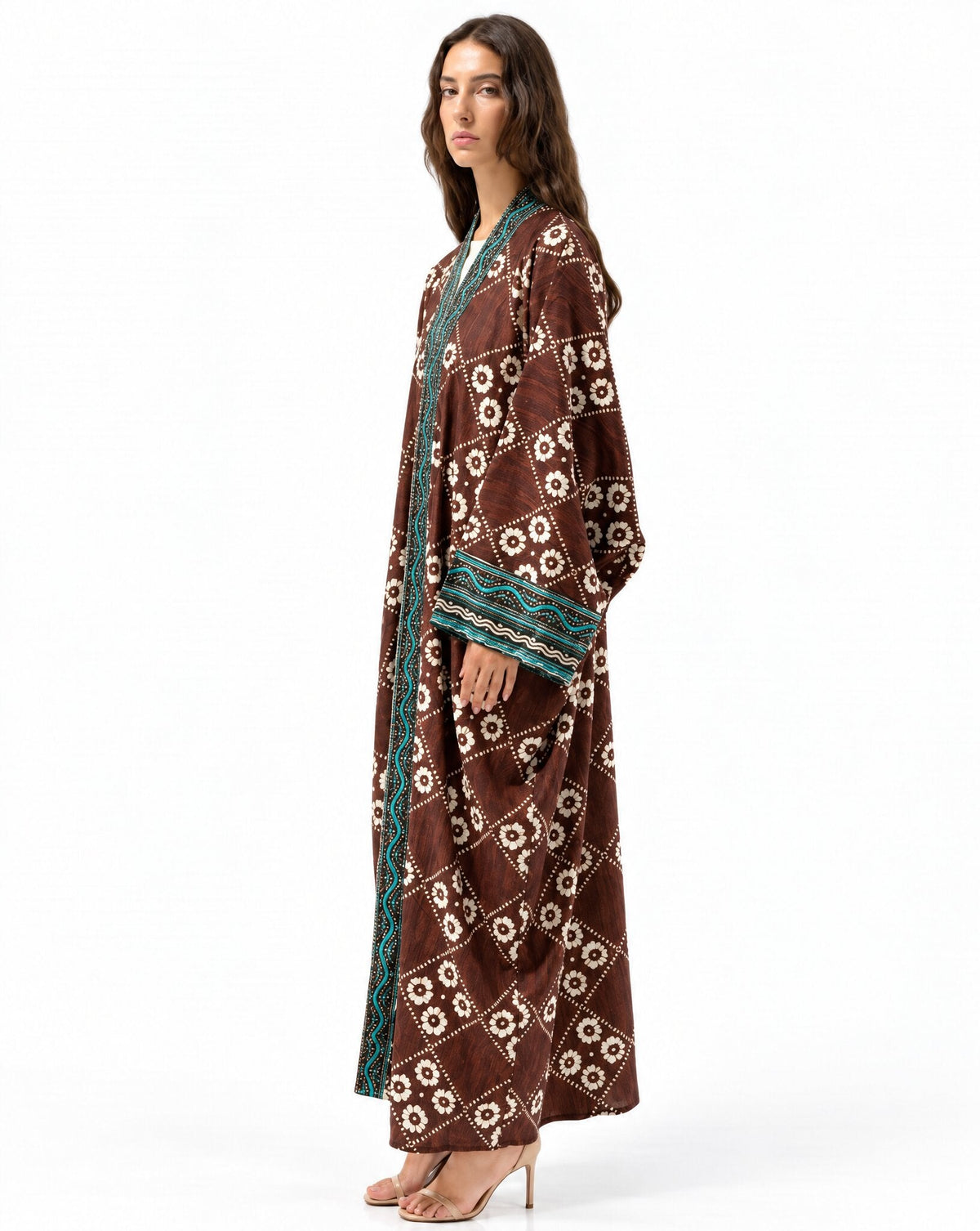 SAHARA 2 – Printed Crepe Abaya - ASDAF LINE - MIRA Y MANO