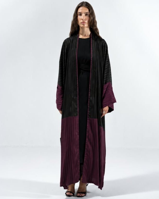 Striped Black - Black Crepe Abaya - ASDAF LINE - MIRA Y MANO