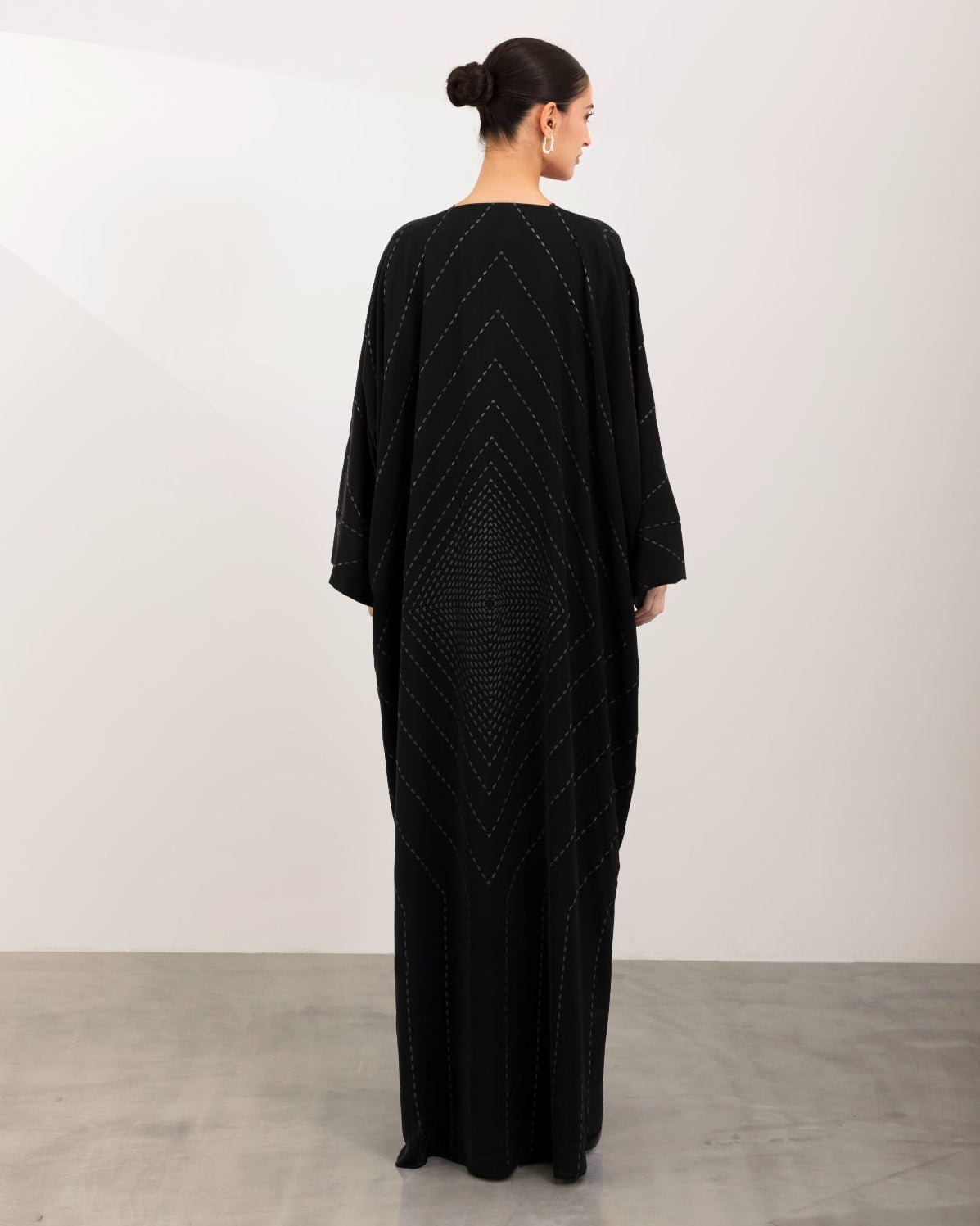 A26-22 ABAYA - ASL - MIRA Y MANO