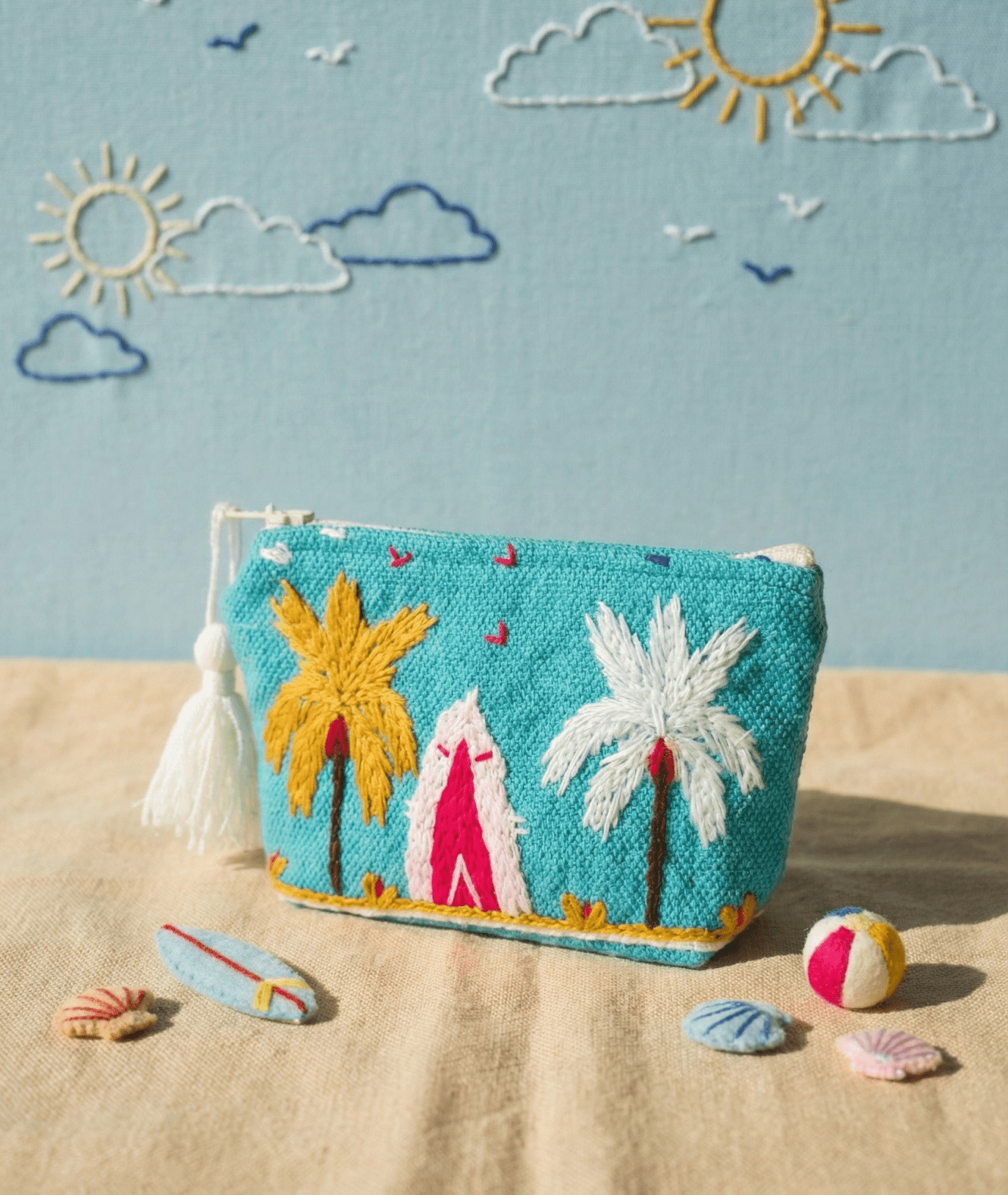 LISA - TR POUCH - BADDARA - MIRA Y MANO