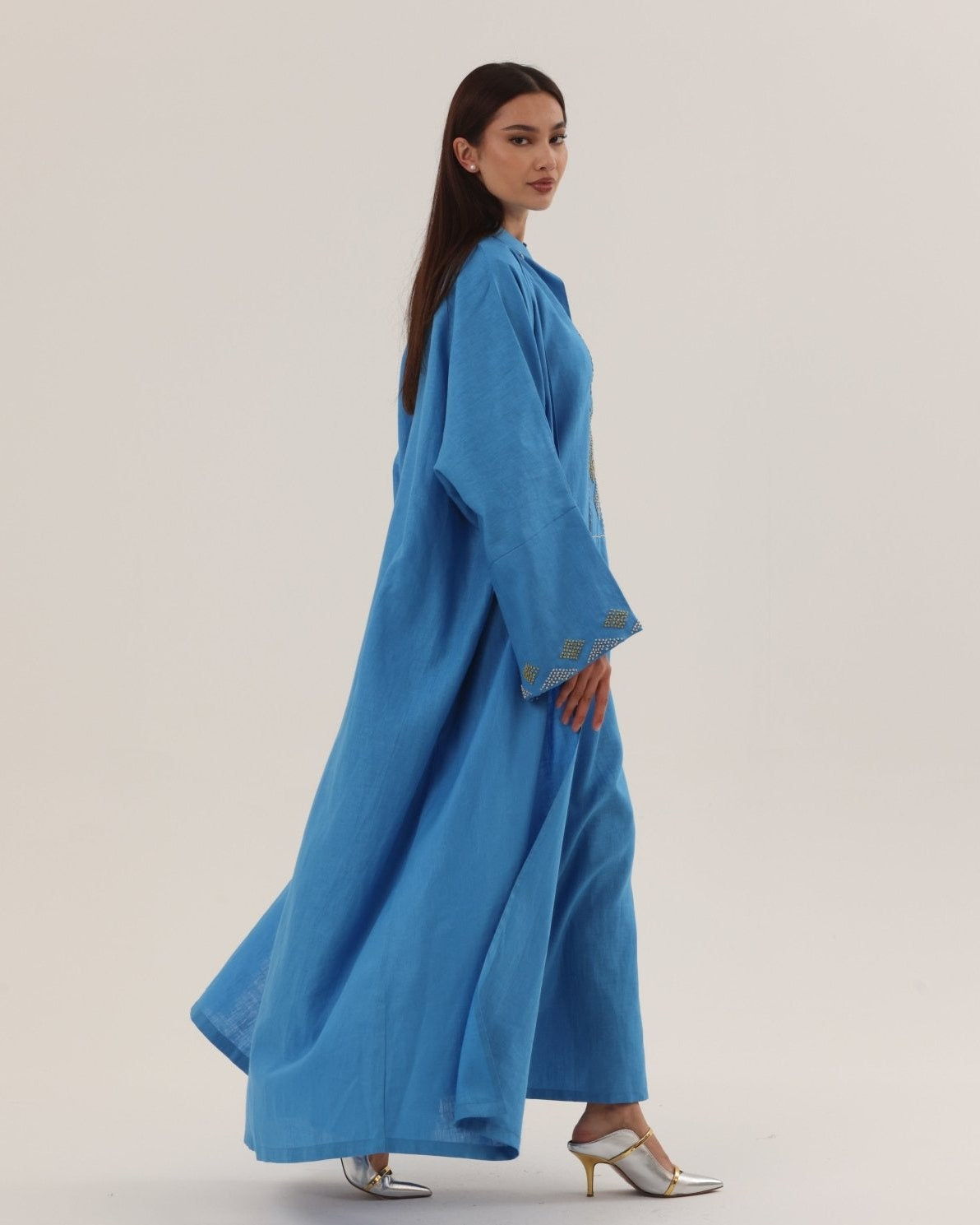 RE26 - J10 - BL ABAYA SET - BAIT ALDANTELLE - MIRA Y MANO