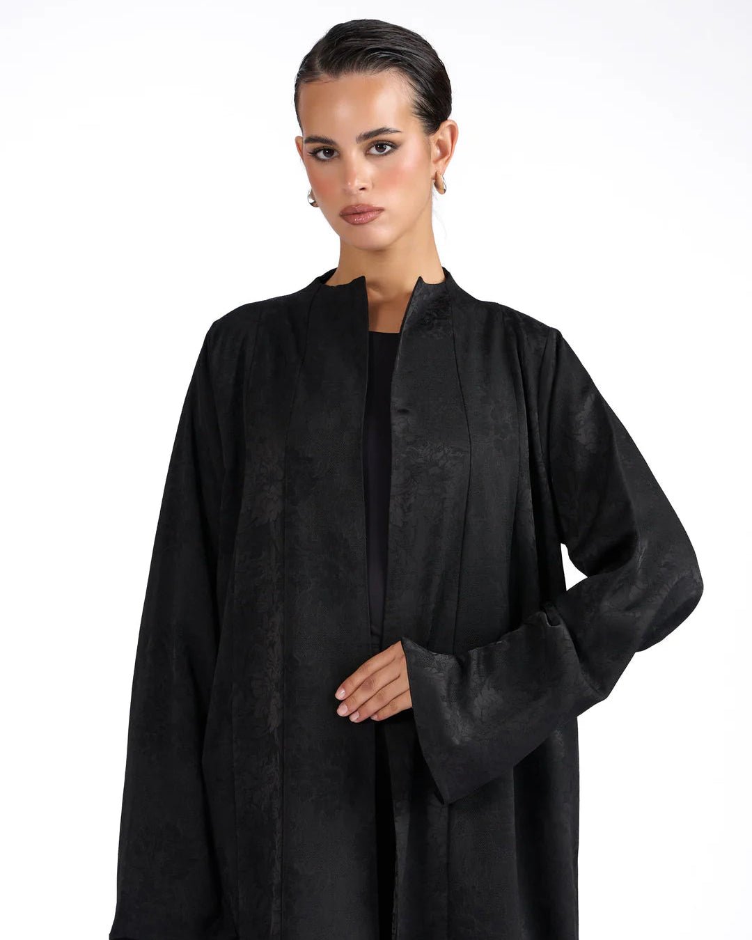 ALBA BLACK ABAYA - BY NOUF - MIRA Y MANO