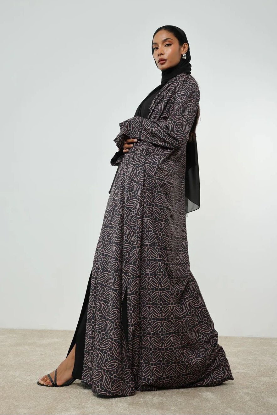 AMARA ABAYA - BY NOUF - MIRA Y MANO