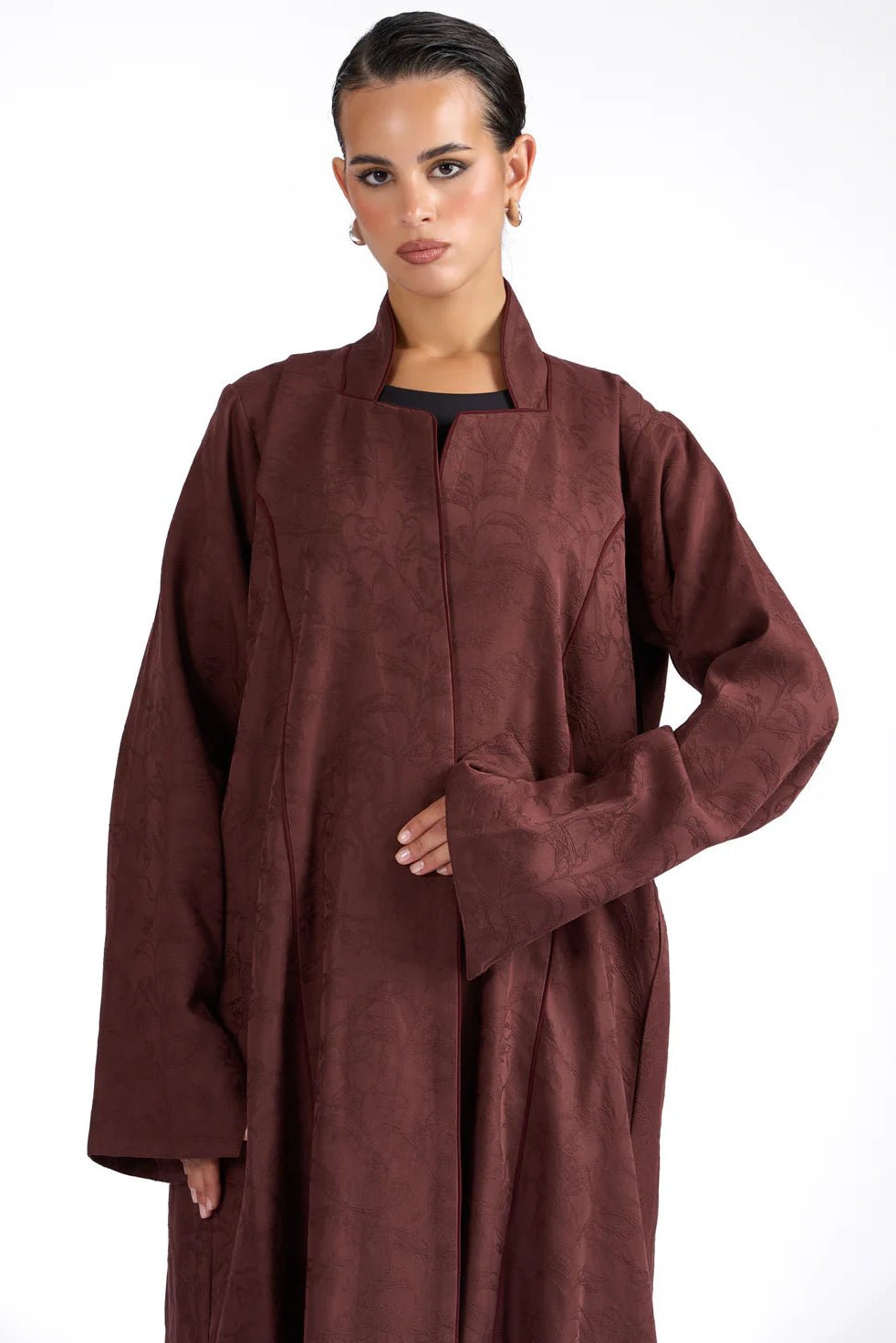 CLEO BROWN ABAYA - BY NOUF - MIRA Y MANO