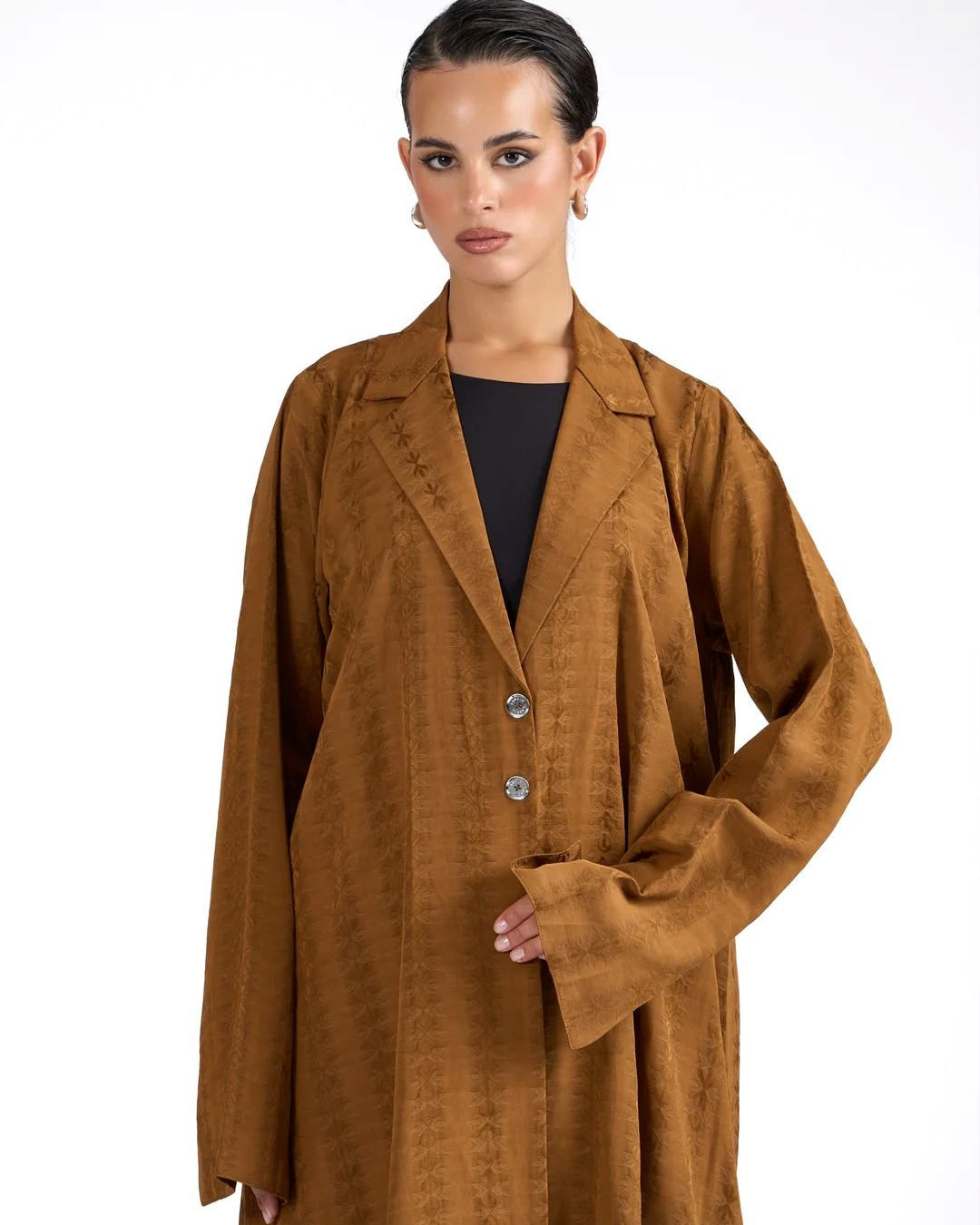 SIA MUSTARD ABAYA - BY NOUF - MIRA Y MANO