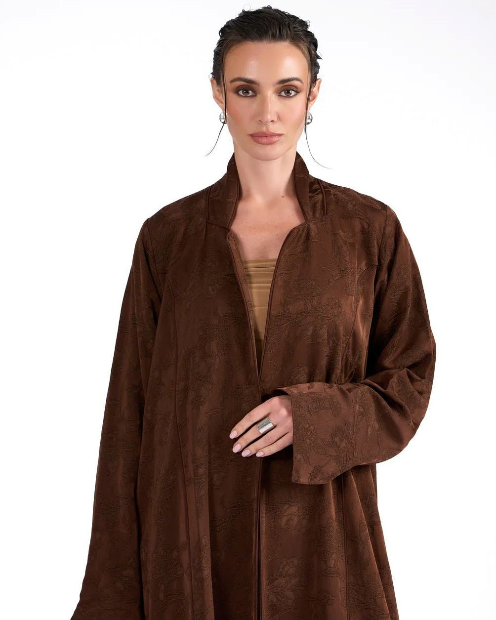 SORA BROWN ABAYA - BY NOUF - MIRA Y MANO