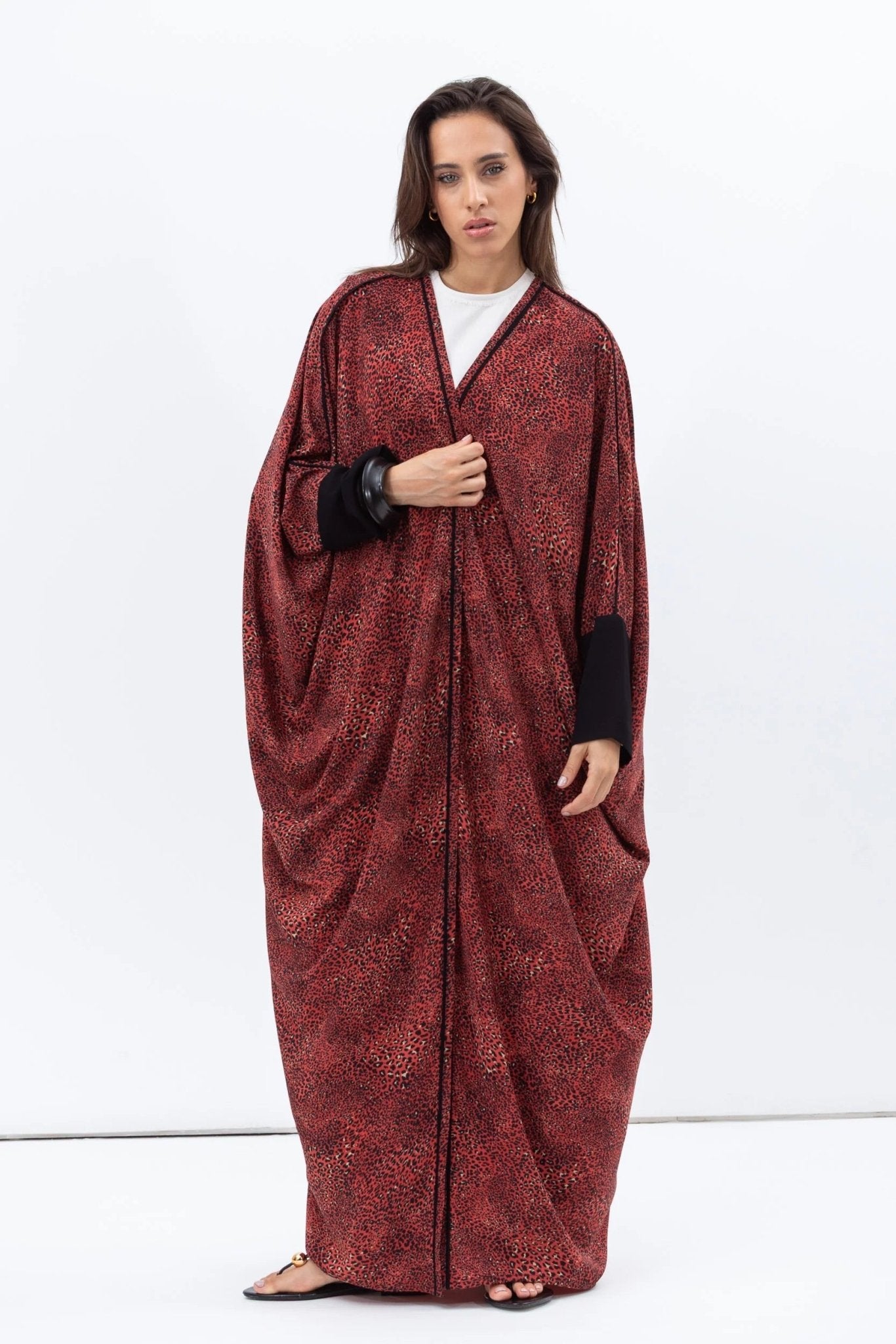AB - BF - CRL ABAYA - CHIKA - MIRA Y MANO