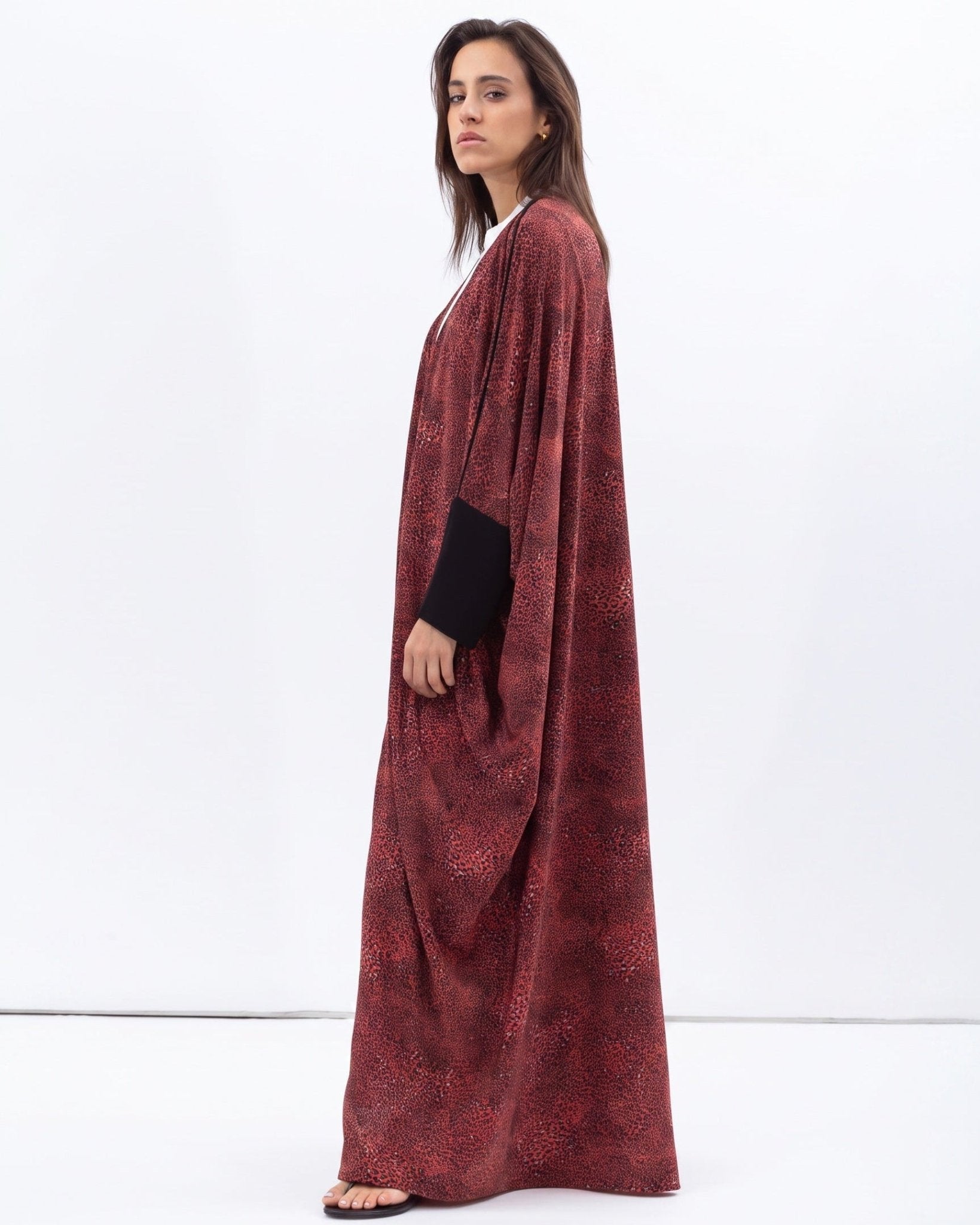 AB-BF-CRL – Red Abaya - CHIKA - MIRA Y MANO