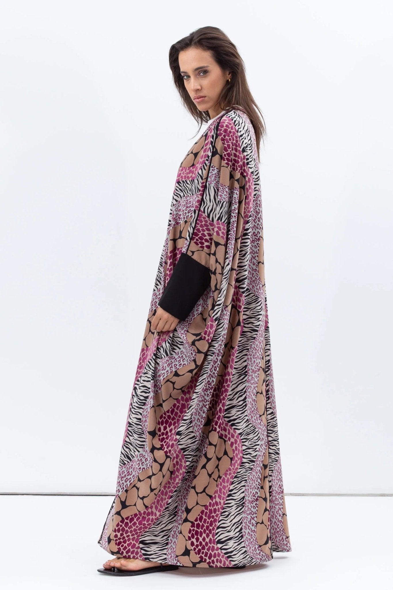 AB-BF-MP-BD ABAYA - CHIKA - MIRA Y MANO