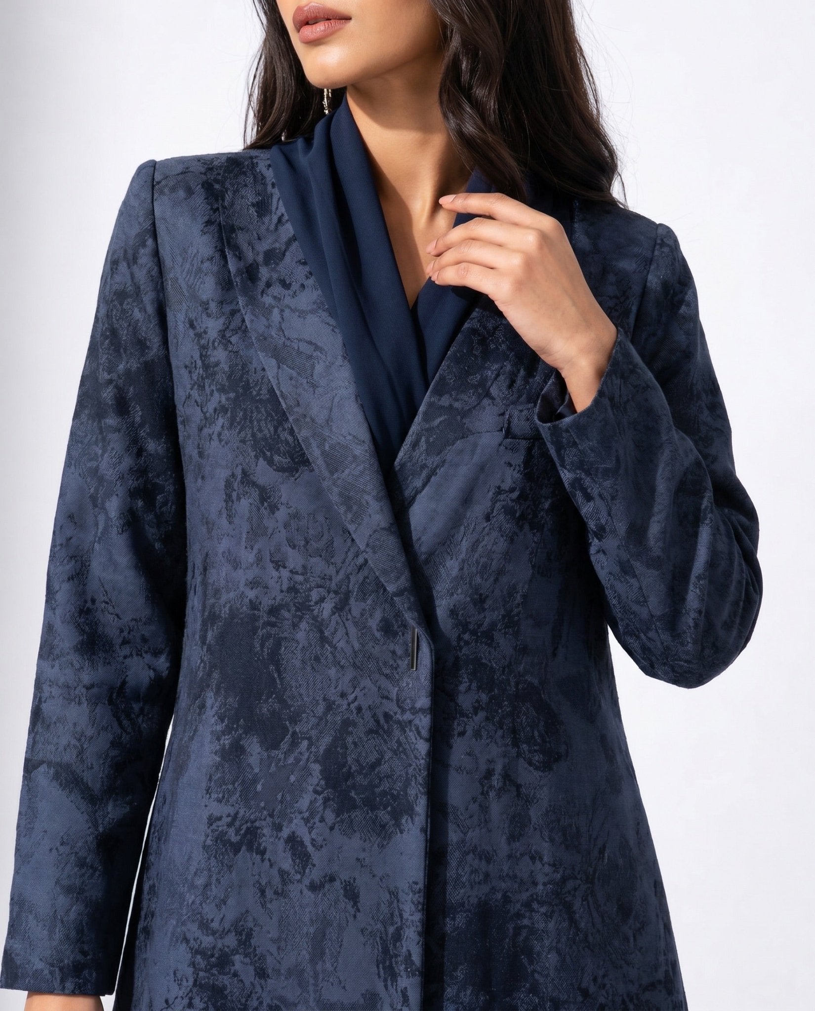 AB - J - ASM - C - NAVY ABAYA - CHIKA - MIRA Y MANO