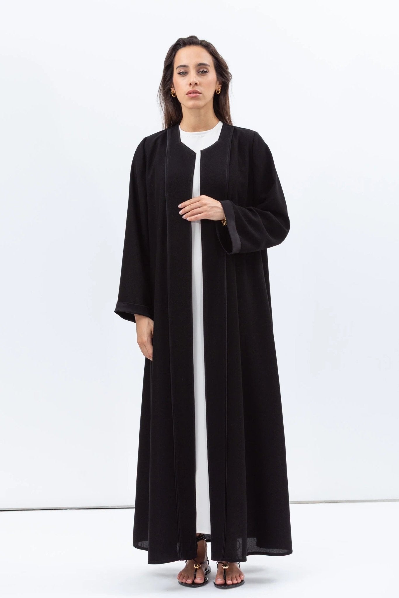 AB - SC - BLKSH - BSD ABAYA - CHIKA - MIRA Y MANO