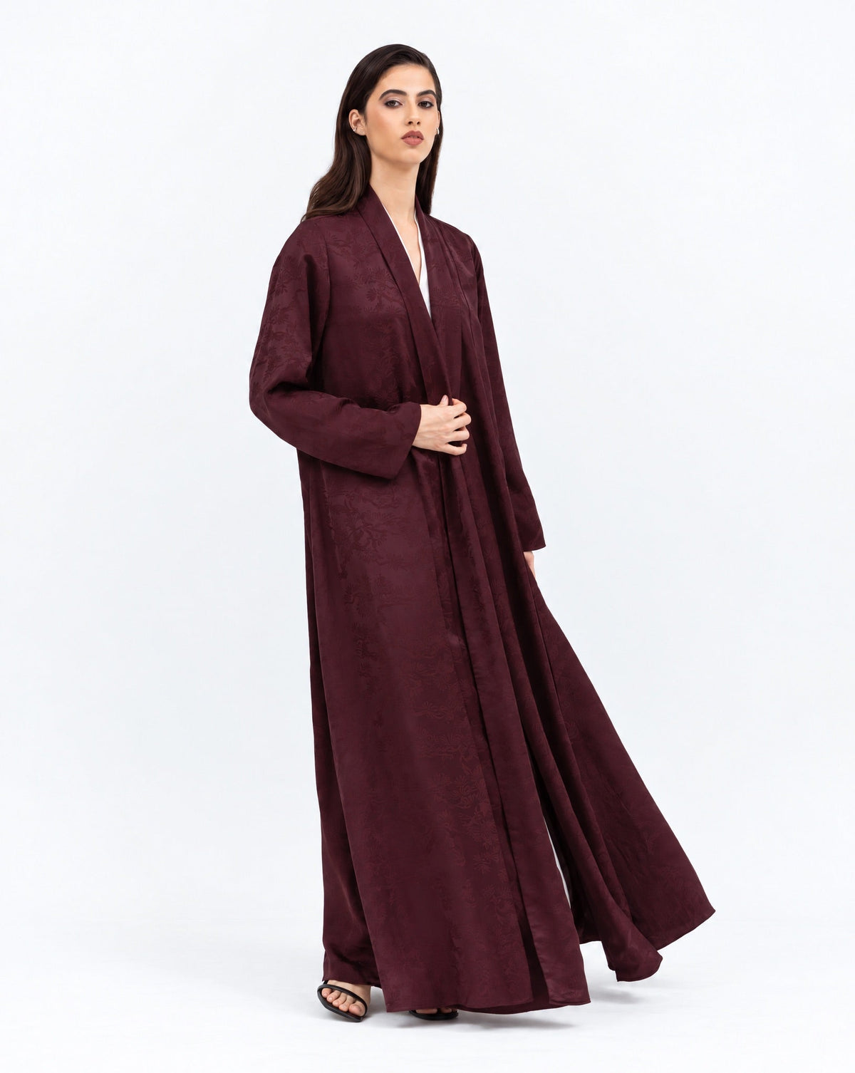 Layer Abaya in Burgundy Pattern - CHIKA - MIRA Y MANO
