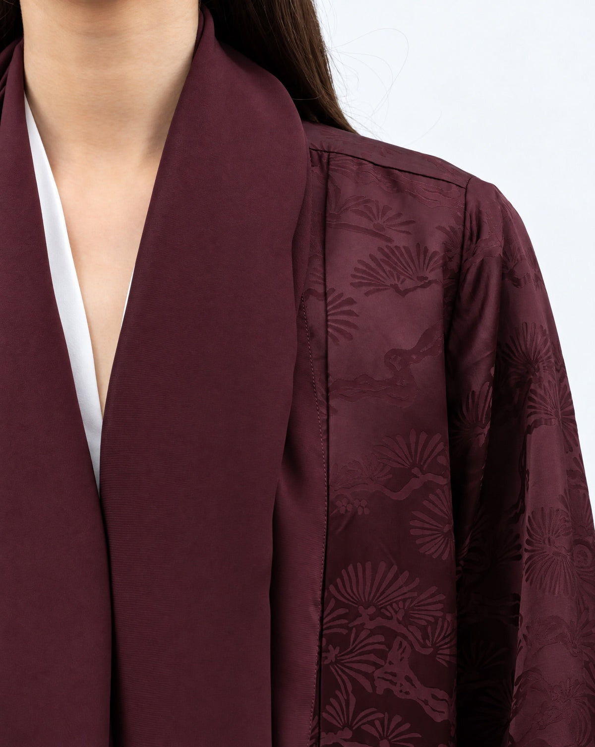 Layer Abaya in Burgundy Pattern - CHIKA - MIRA Y MANO
