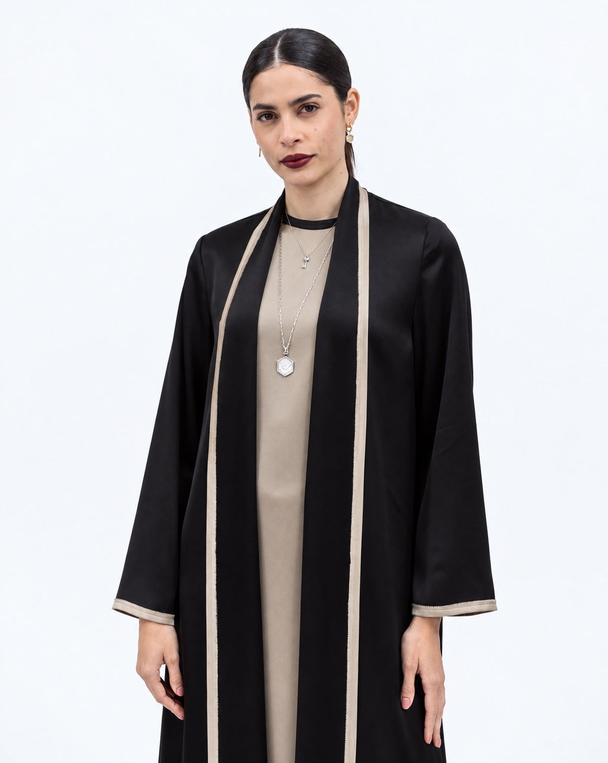 Premium Satin Abaya in Black with Fringe Details - CHIKA - MIRA Y MANO