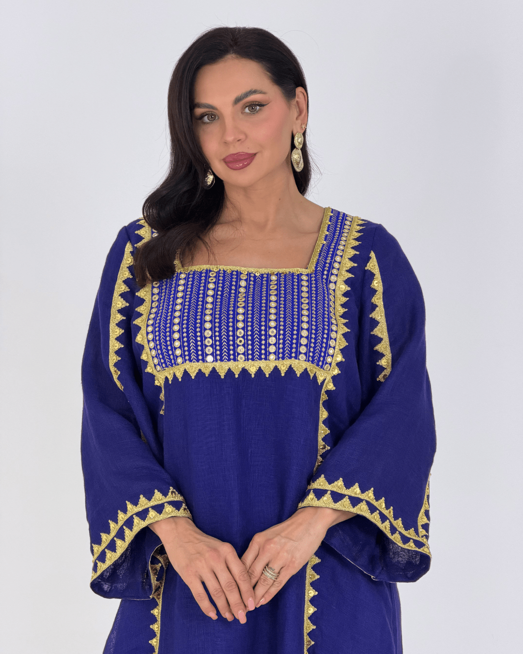 DM26 - R01 B KAFTAN - DAR ALMUZN - MIRA Y MANO