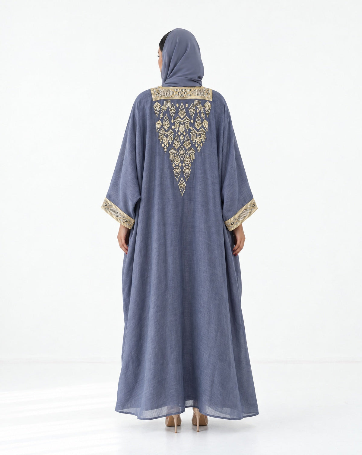 BISHIT CROSS BLUE ABAYA - DAR TARAF - MIRA Y MANO