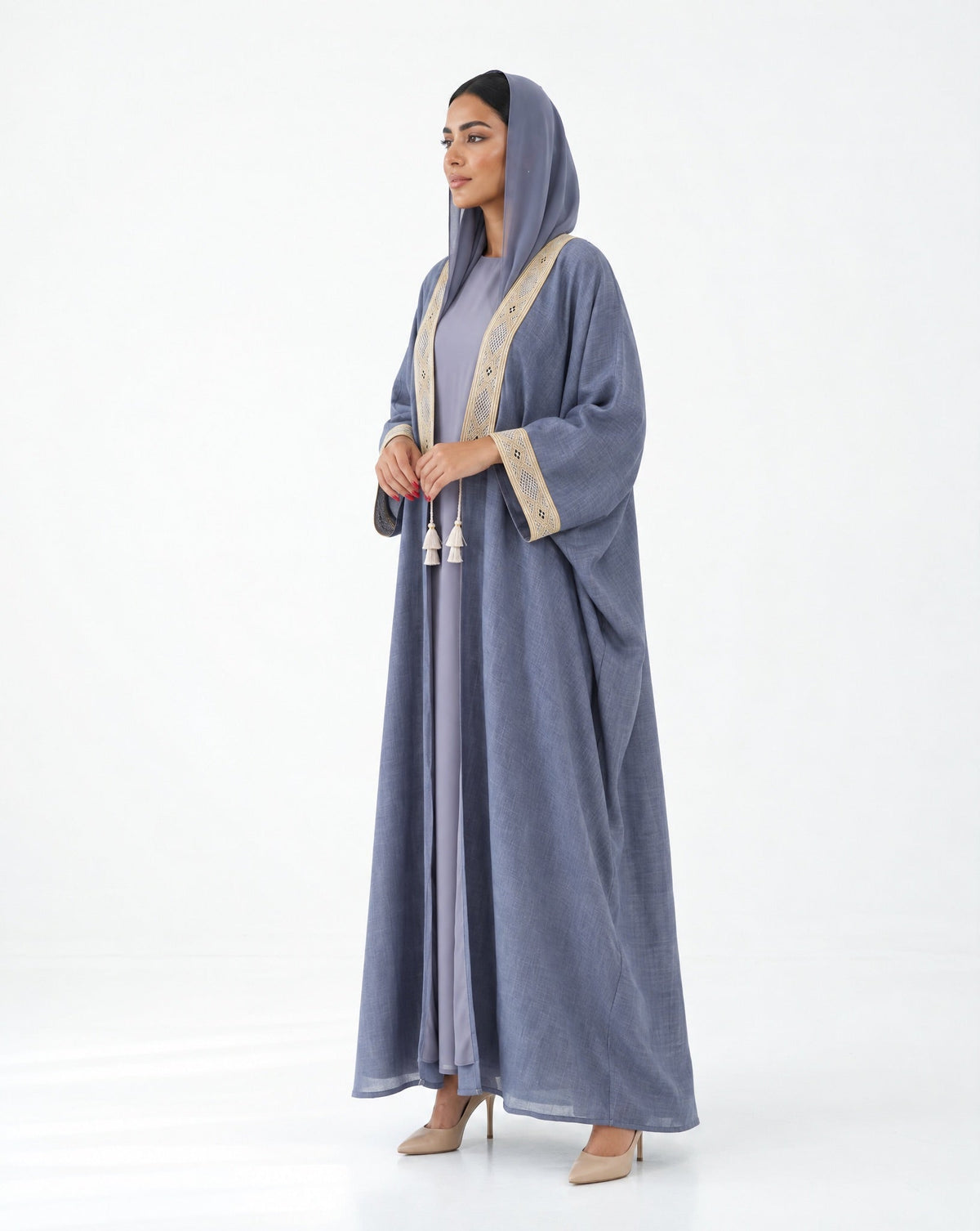 BISHIT CROSS BLUE ABAYA - DAR TARAF - MIRA Y MANO