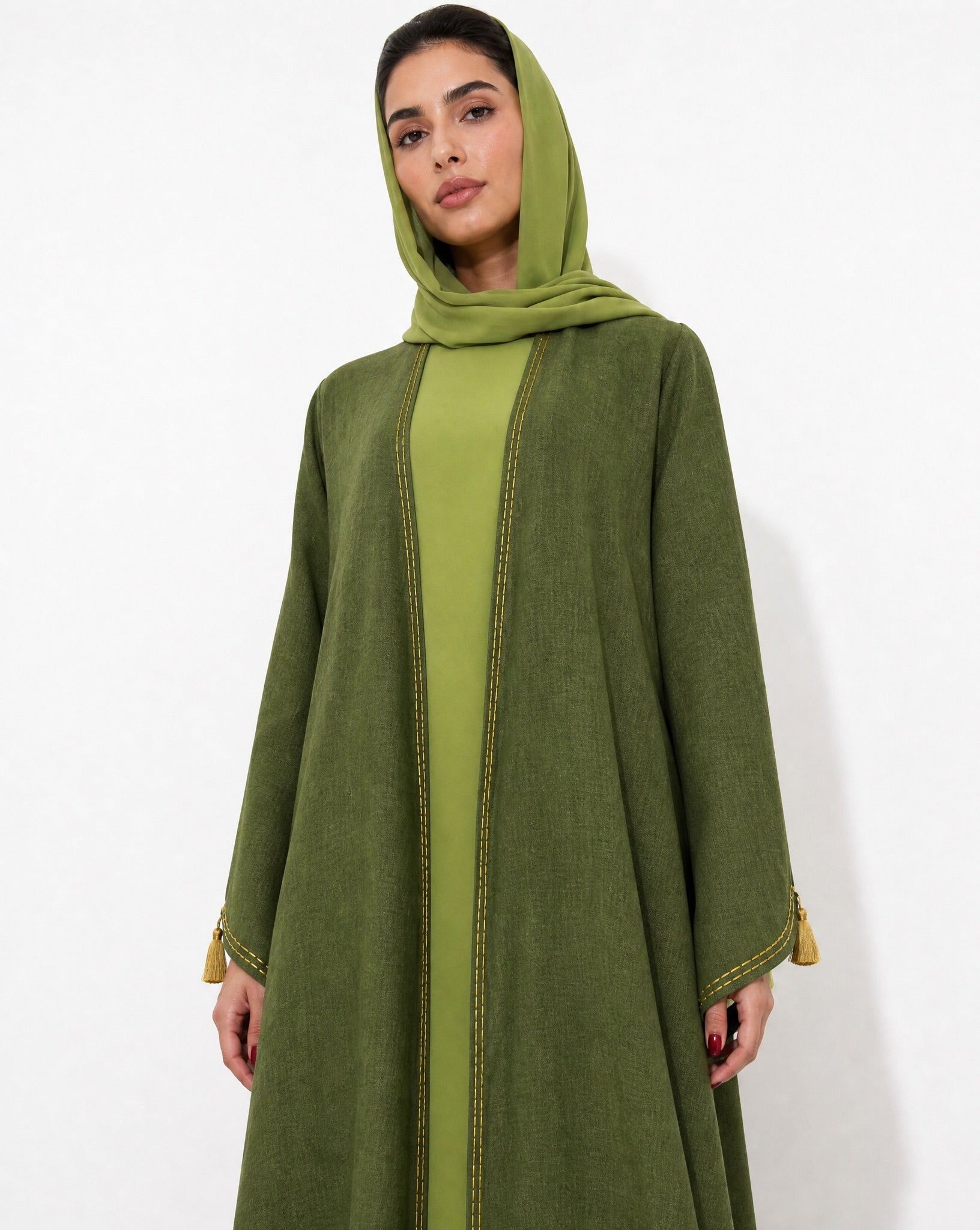 SC26TR6007-OL ABAYA - DAR TARAF - MIRA Y MANO