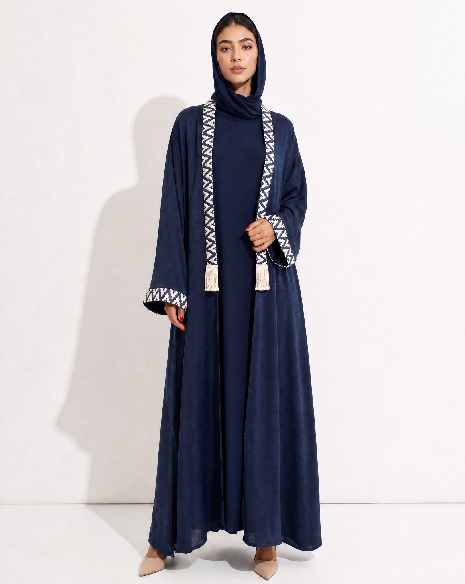 SC26TR6008-BL2 ABAYA - DAR TARAF - MIRA Y MANO