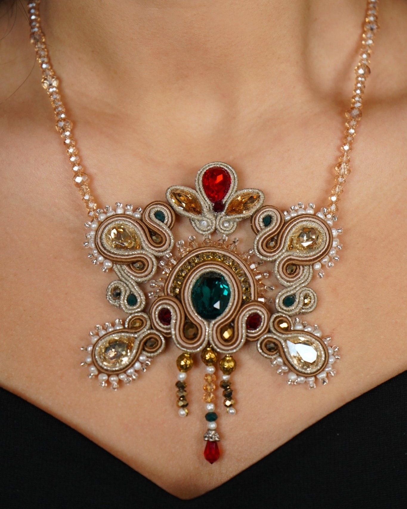 PRENDAS1 NECKLACE - DESIREA - MIRA Y MANO
