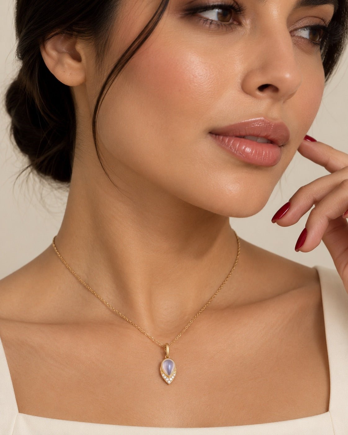 DM-CH-P00104 – Charm - DUA ALMOALLIM JEWELRY - MIRA Y MANO