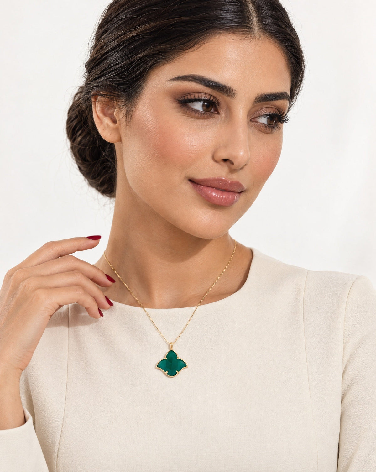 DM-SK-N00093 – Necklace - DUA ALMOALLIM JEWELRY - MIRA Y MANO