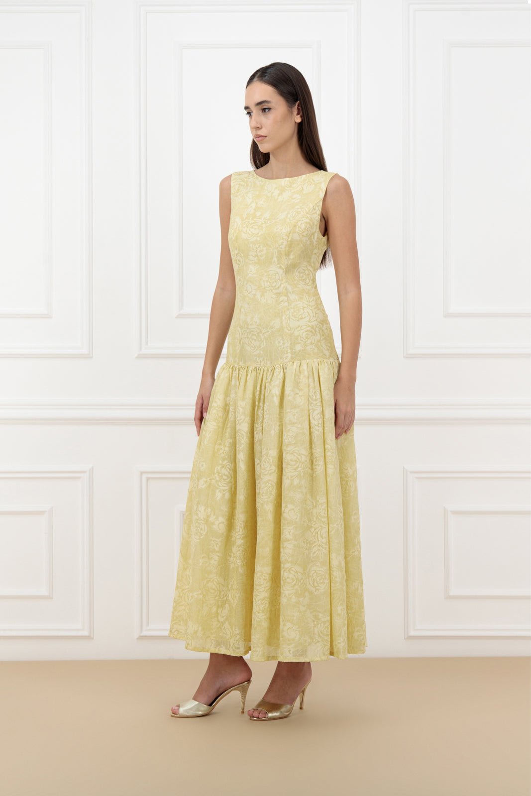 JB26 - 253 - YE DRESS - EFFA - MIRA Y MANO