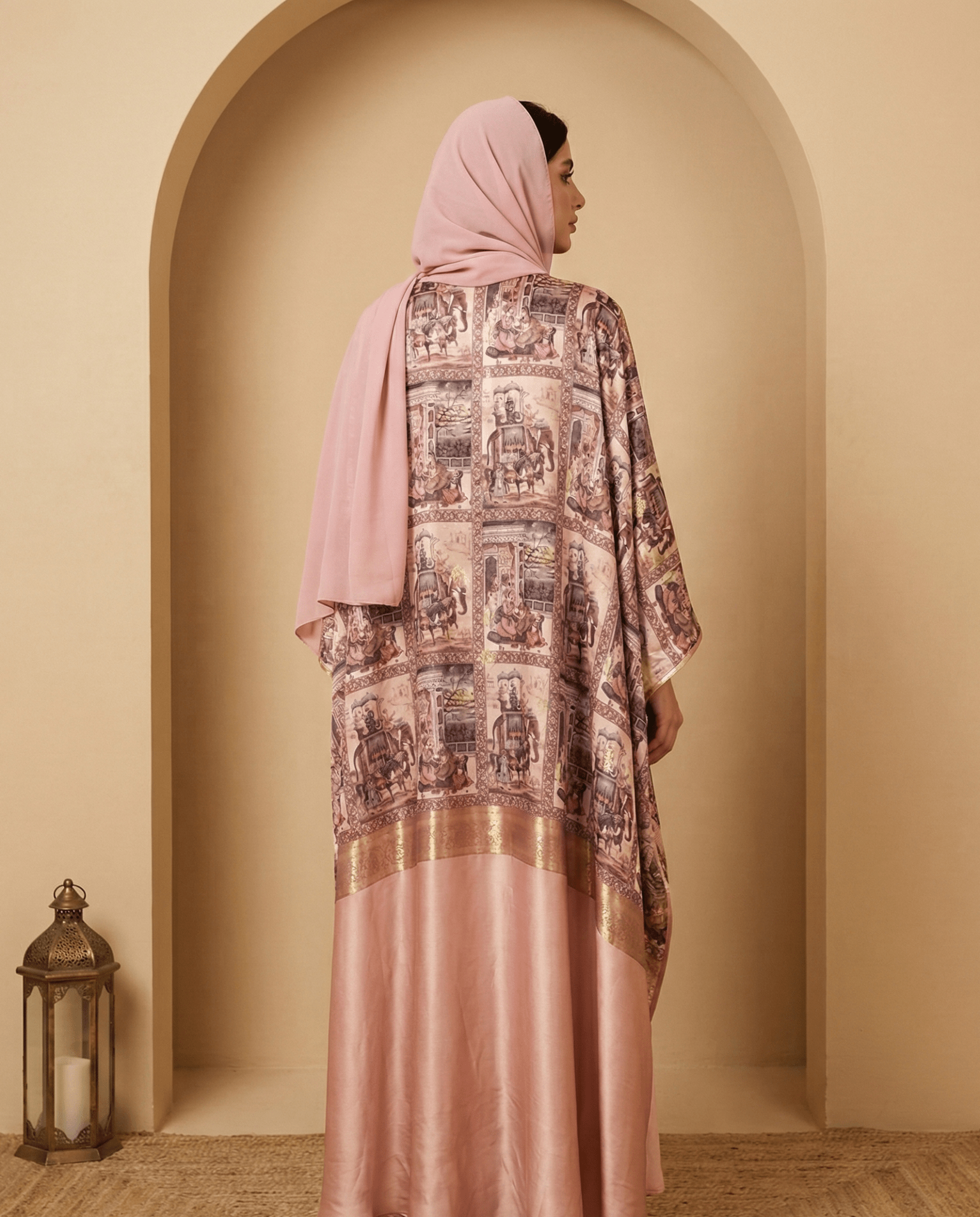 ABY 4023M ABAYA - EMAD RIZQ - MIRA Y MANO