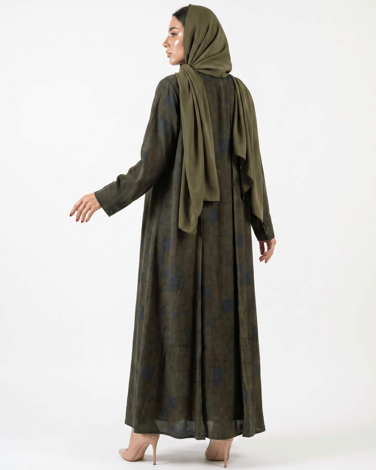ABY 4410M ABAYA - EMAD RIZQ - MIRA Y MANO