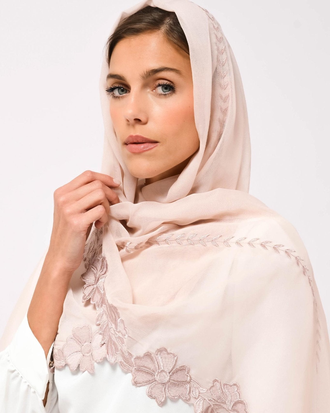 AZ1015 AMINA SCARF - FOULARD - MIRA Y MANO