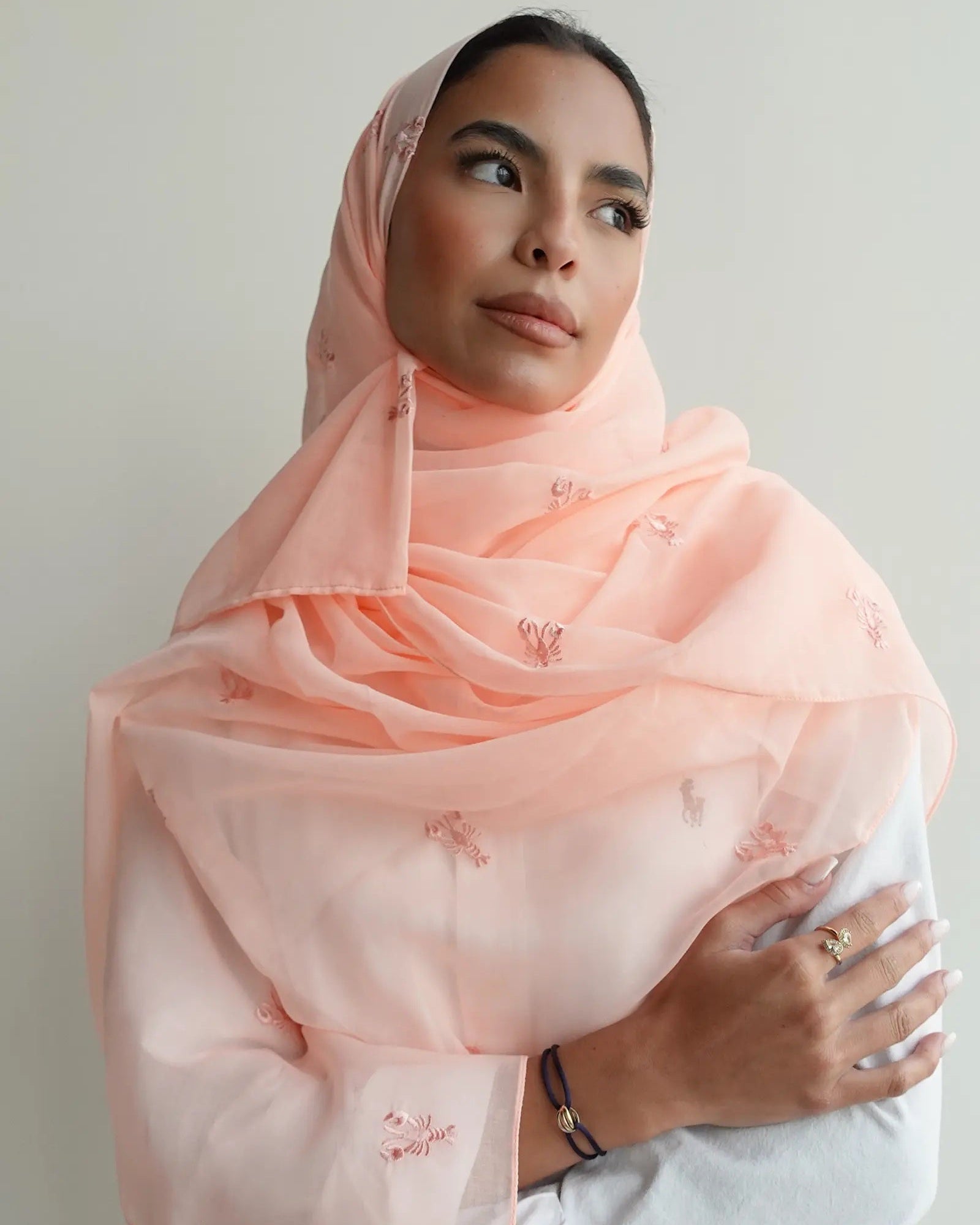 HM1017 Seaside Charm – Salmon Chiffon Scarf - FOULARD - MIRA Y MANO