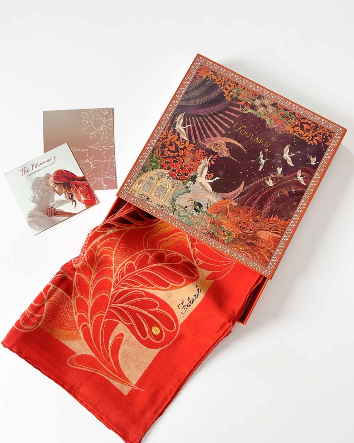 PS1001 LADYBUG SQUARED - FOULARD - MIRA Y MANO
