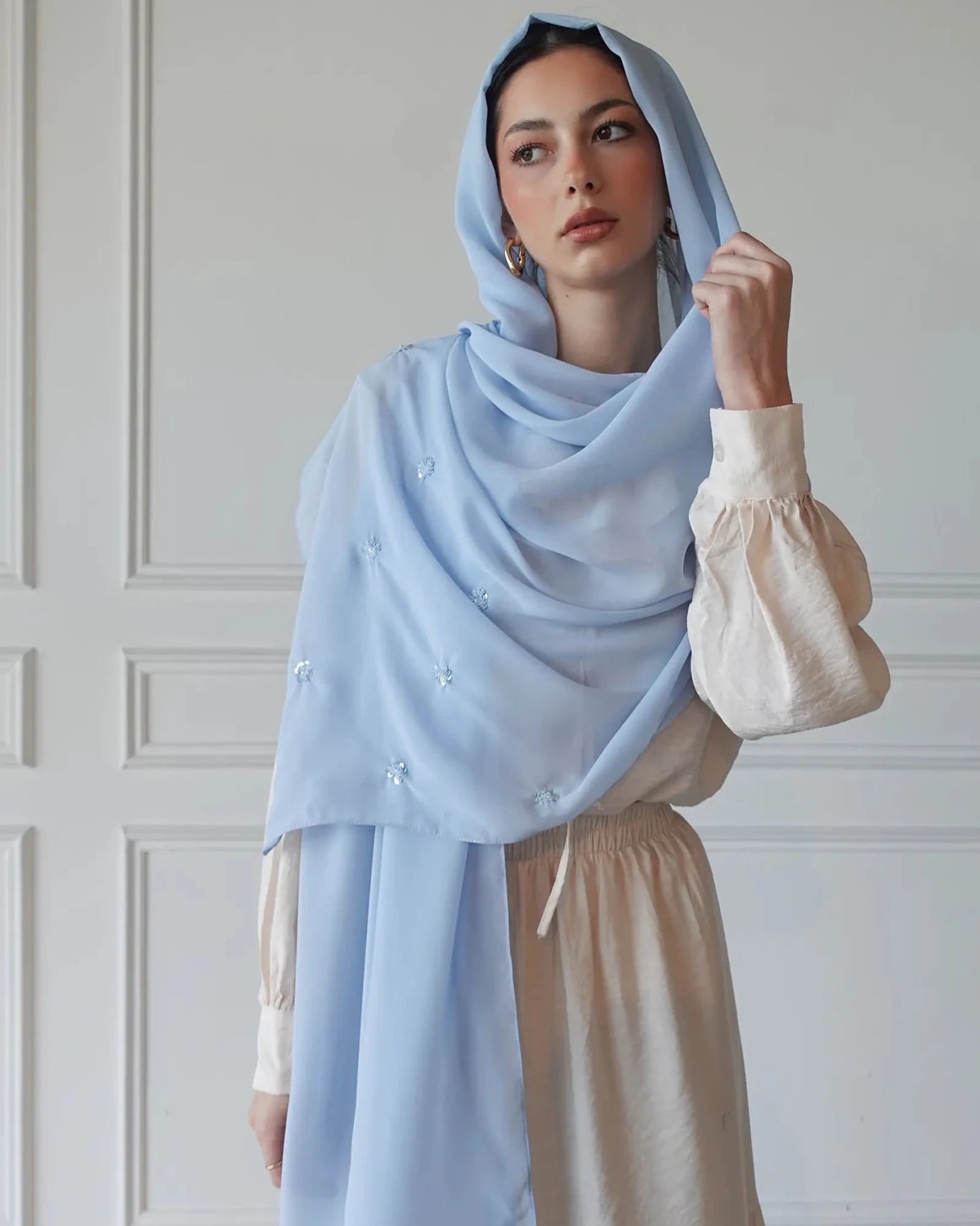 RZ1034 CELESTE PETALS SCARF - FOULARD - MIRA Y MANO