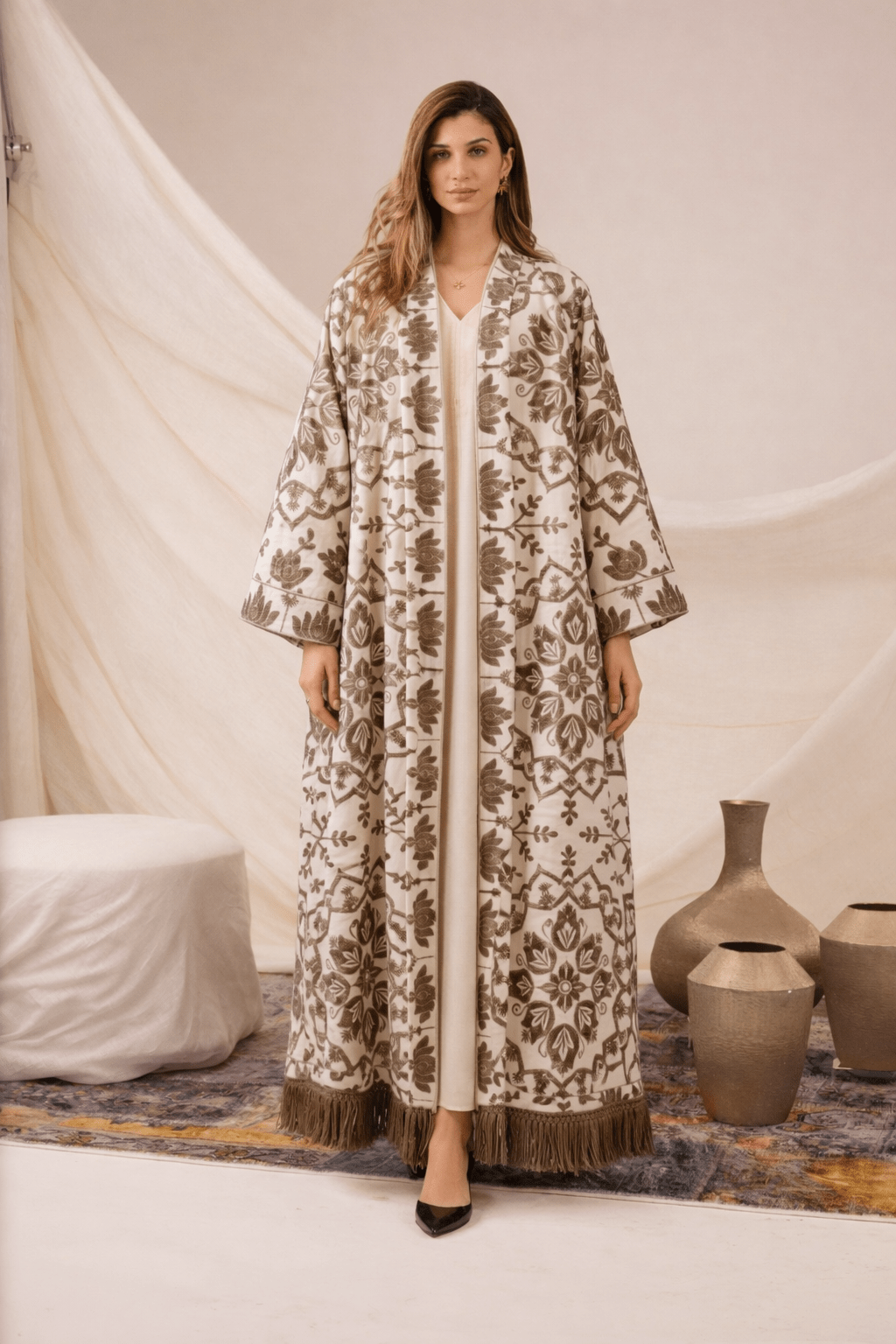 FCK 131 ABAYA - FOUZ COUTURE - MIRA Y MANO