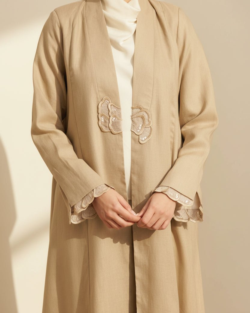 G244-BGE ABAYA - GUL - MIRA Y MANO